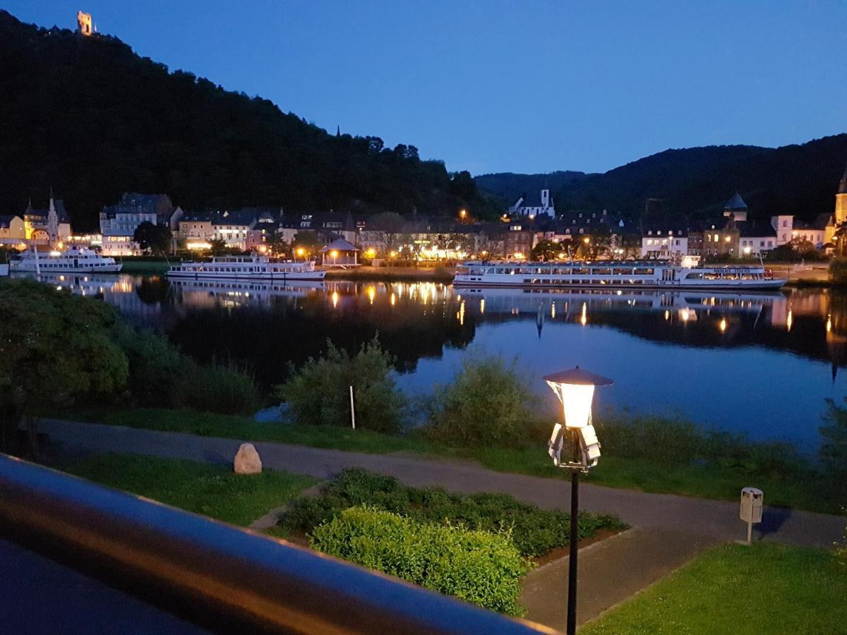 Mosel-Loggia - Luxusapartment -Terrass - Klimaanlage 特拉本特拉巴赫 外观 照片
