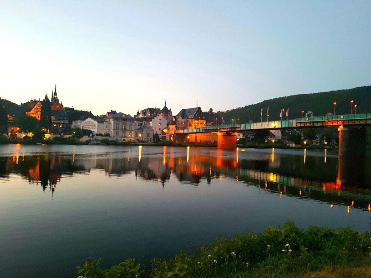 Mosel-Loggia - Luxusapartment -Terrass - Klimaanlage 特拉本特拉巴赫 外观 照片