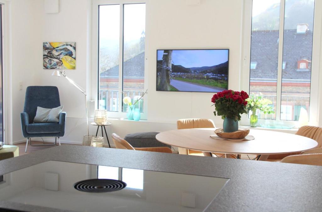 Mosel-Loggia - Luxusapartment -Terrass - Klimaanlage 特拉本特拉巴赫 外观 照片